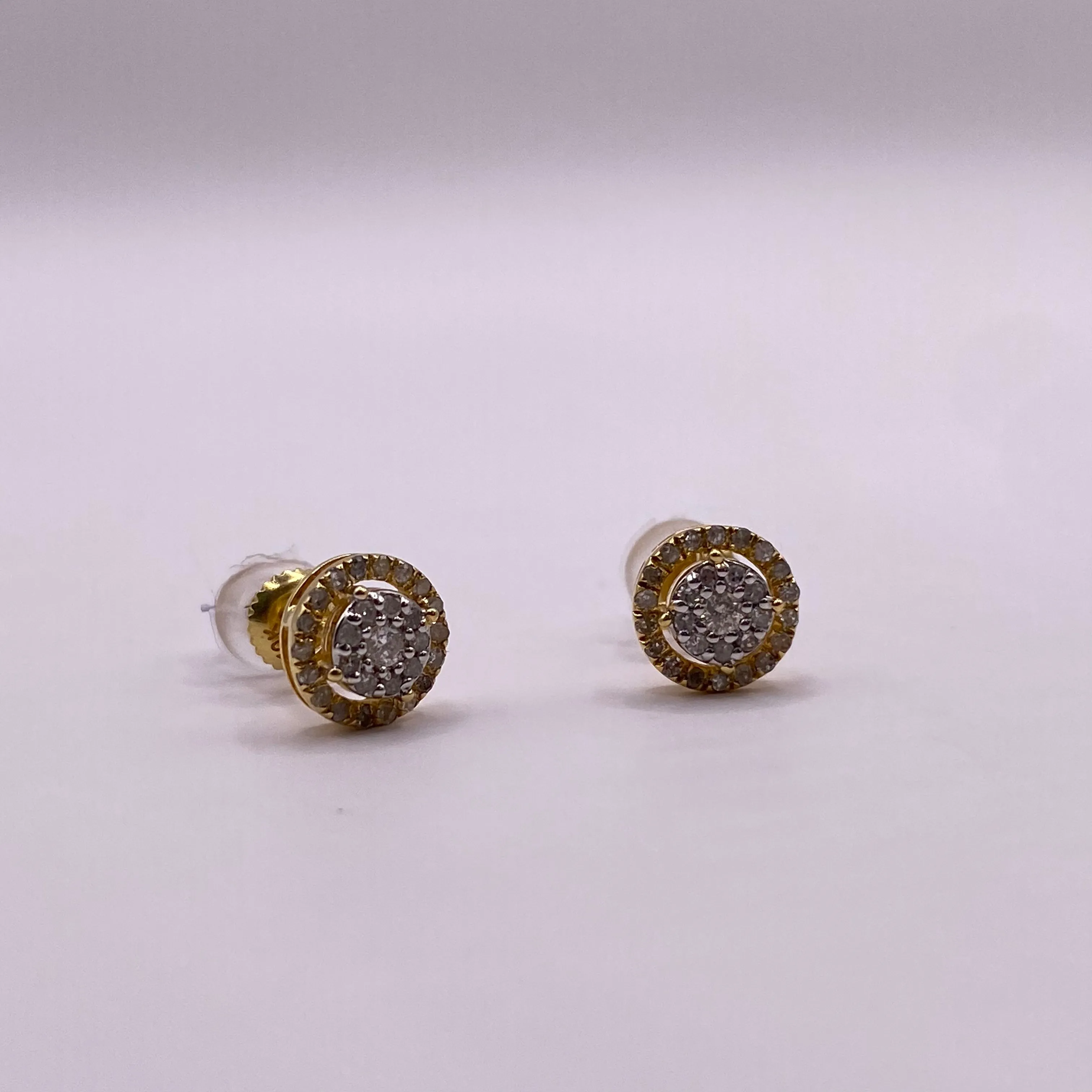 10K Yellow Gold Diamond Flower Stud Earrings 0.28Ct / 1.1gr