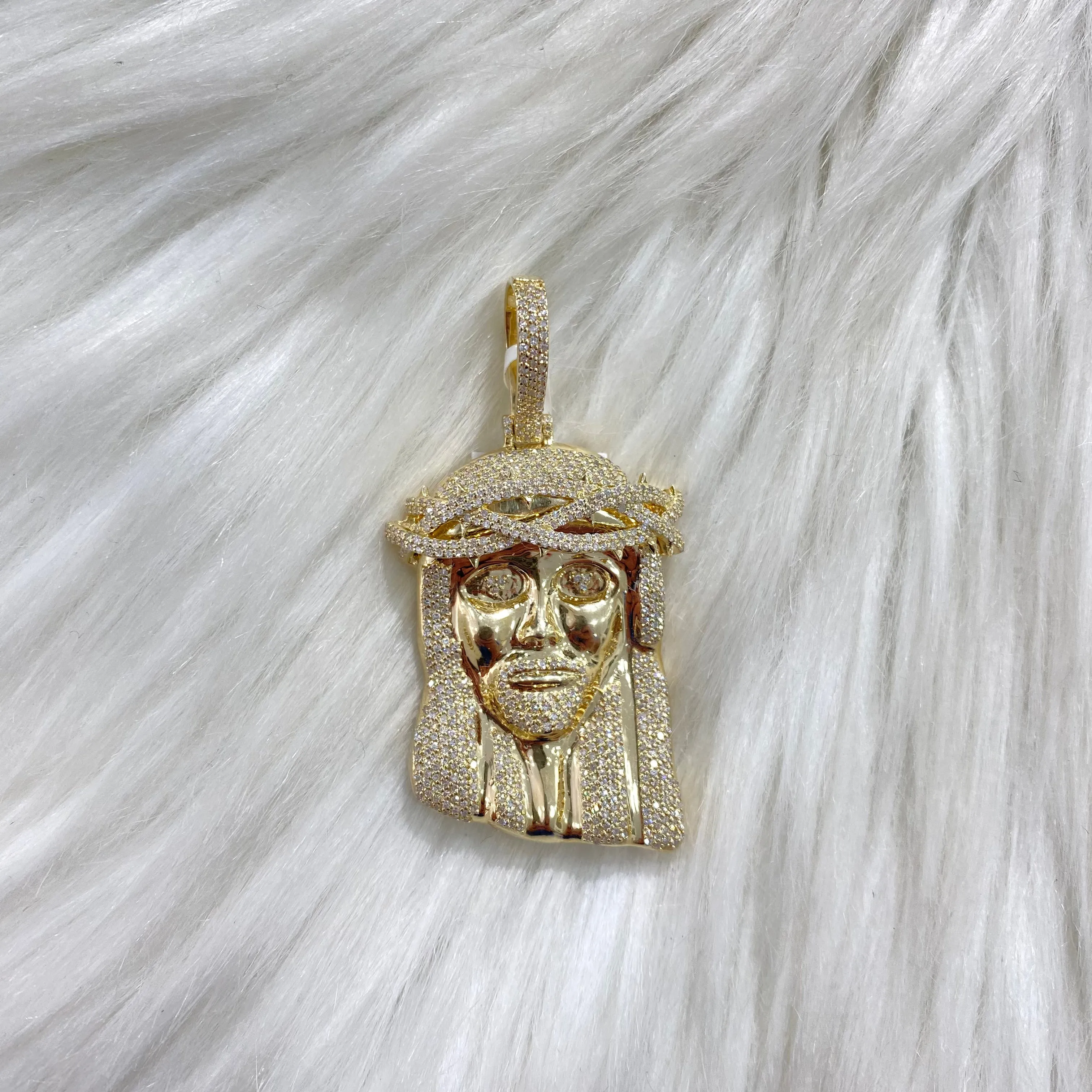 10K Yellow Gold Diamond Jesus Face Pendant 1.21Ct Dia / 12.3gr