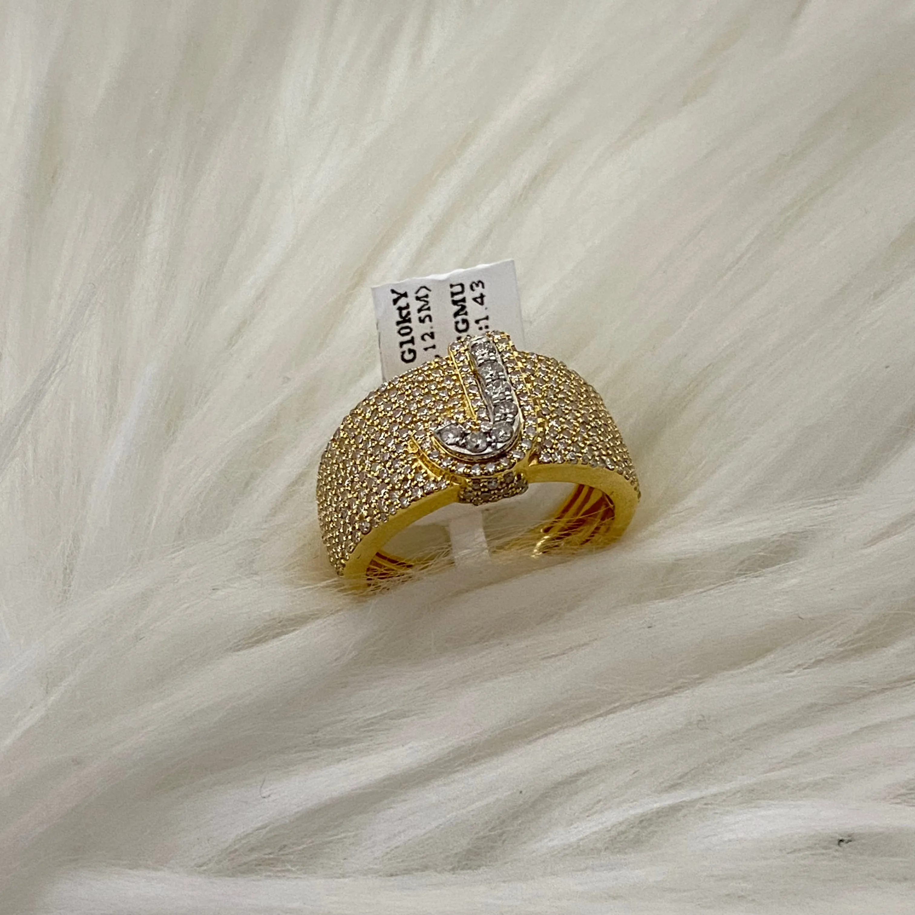 10K Yellow Gold Diamond Letter J Ring 1.43Ct Dia / 6.2gr / Size 9