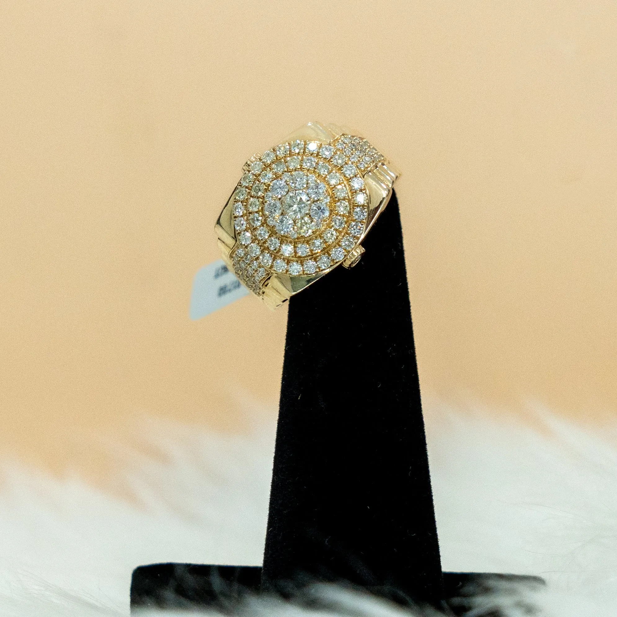 14K Yellow Gold Circle Diamond Ring 2.25Ct / 9gr / Size 10