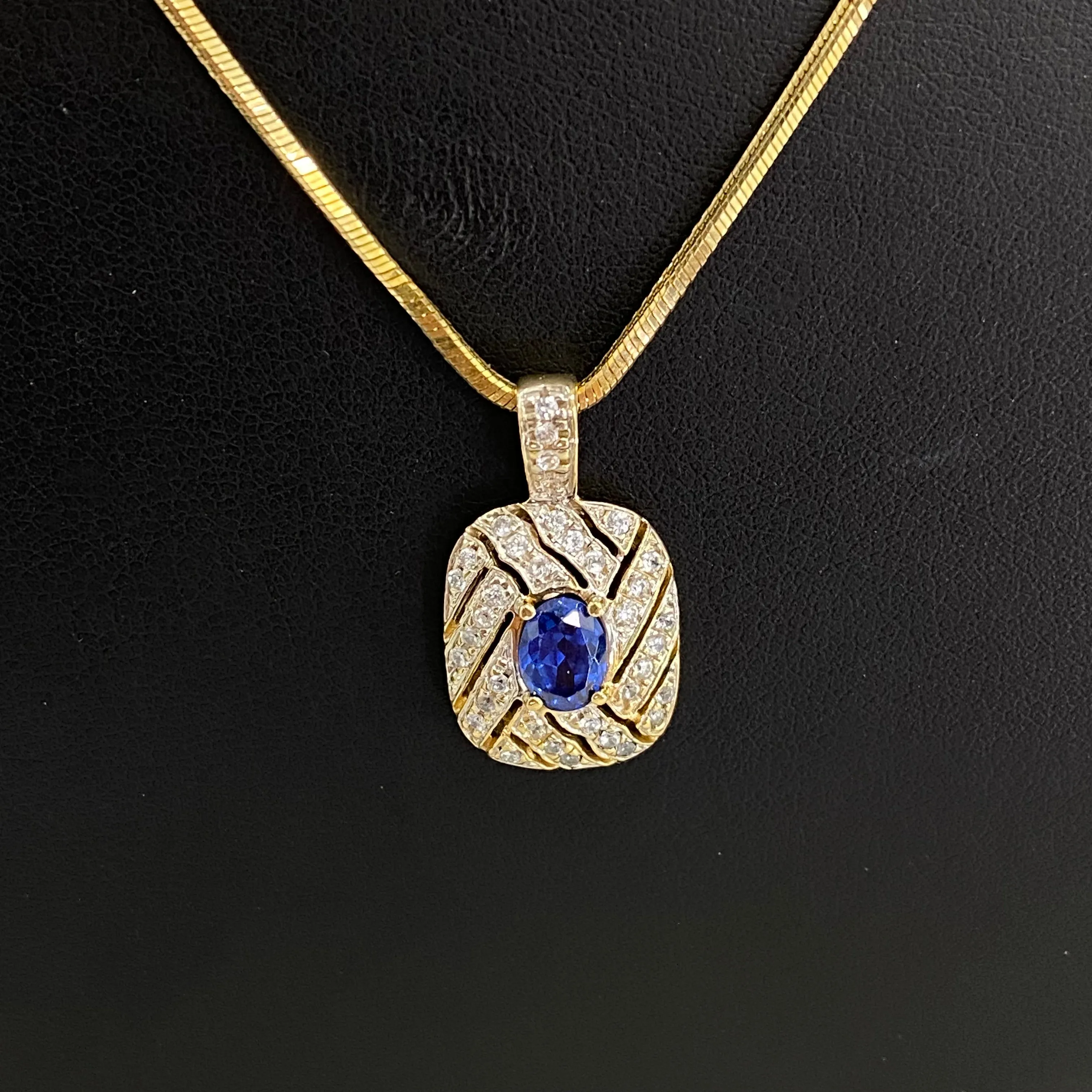 14K Yellow Gold Diamond Luxury Jewelry Set With Sapphire / 10.7gr