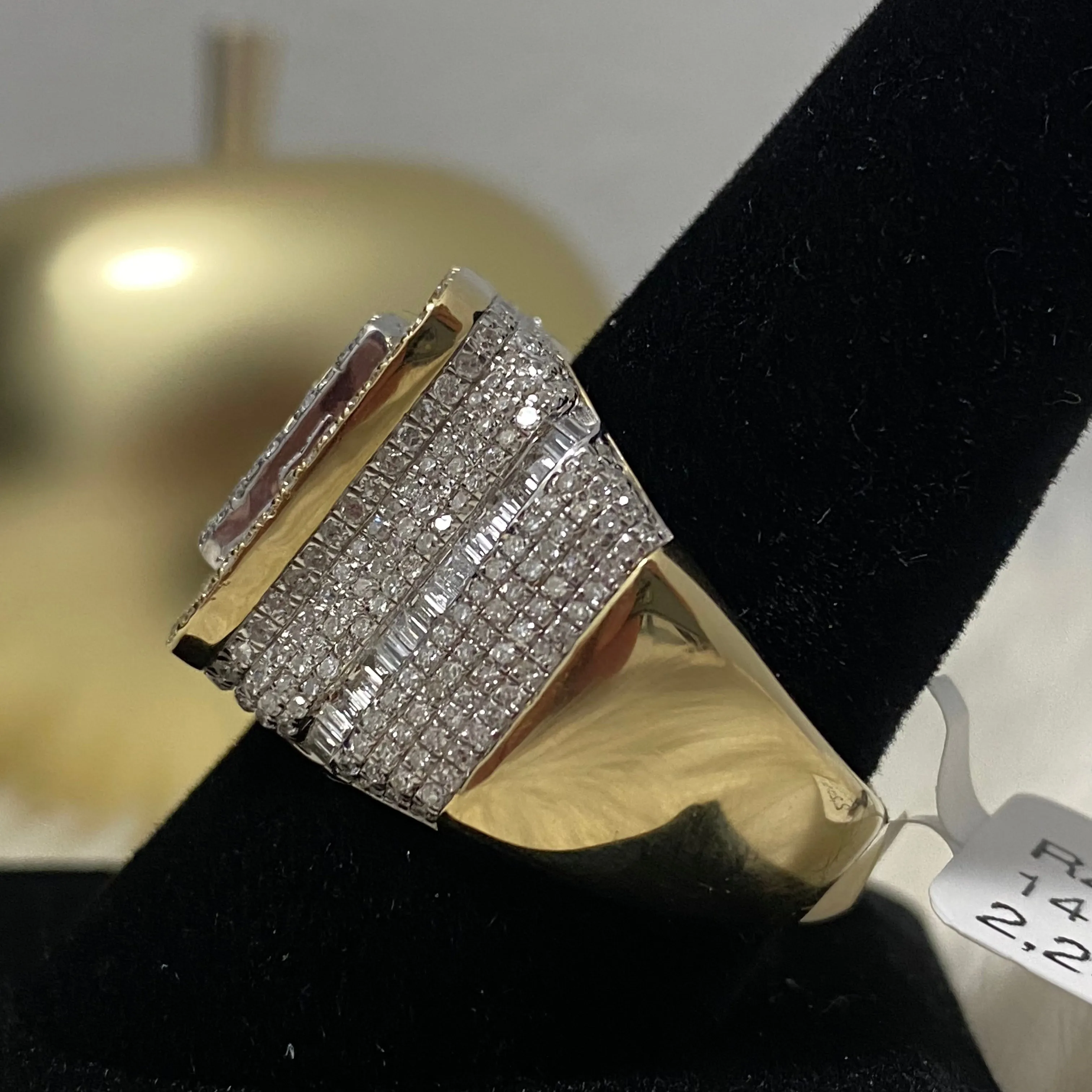 14K Yellow Gold Diamond Square Fashio Ring 2.2Ct Dia / 13.5gr / Size 10