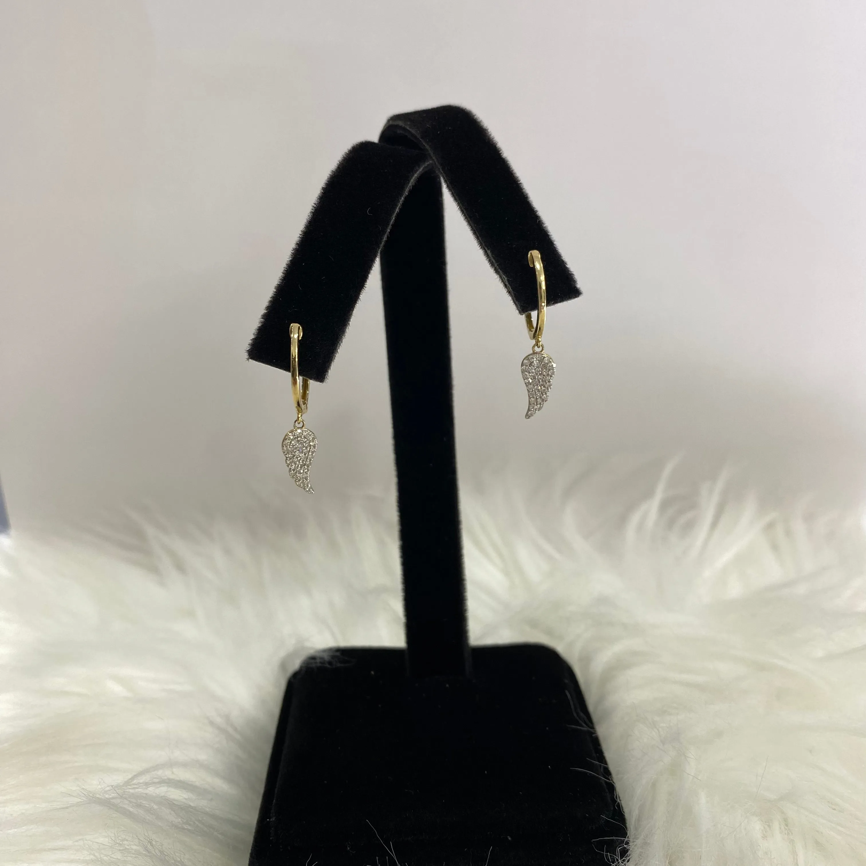14K Yellow Gold Diamond Wing Hoop Earrings 0.41Ct / 1.8gr