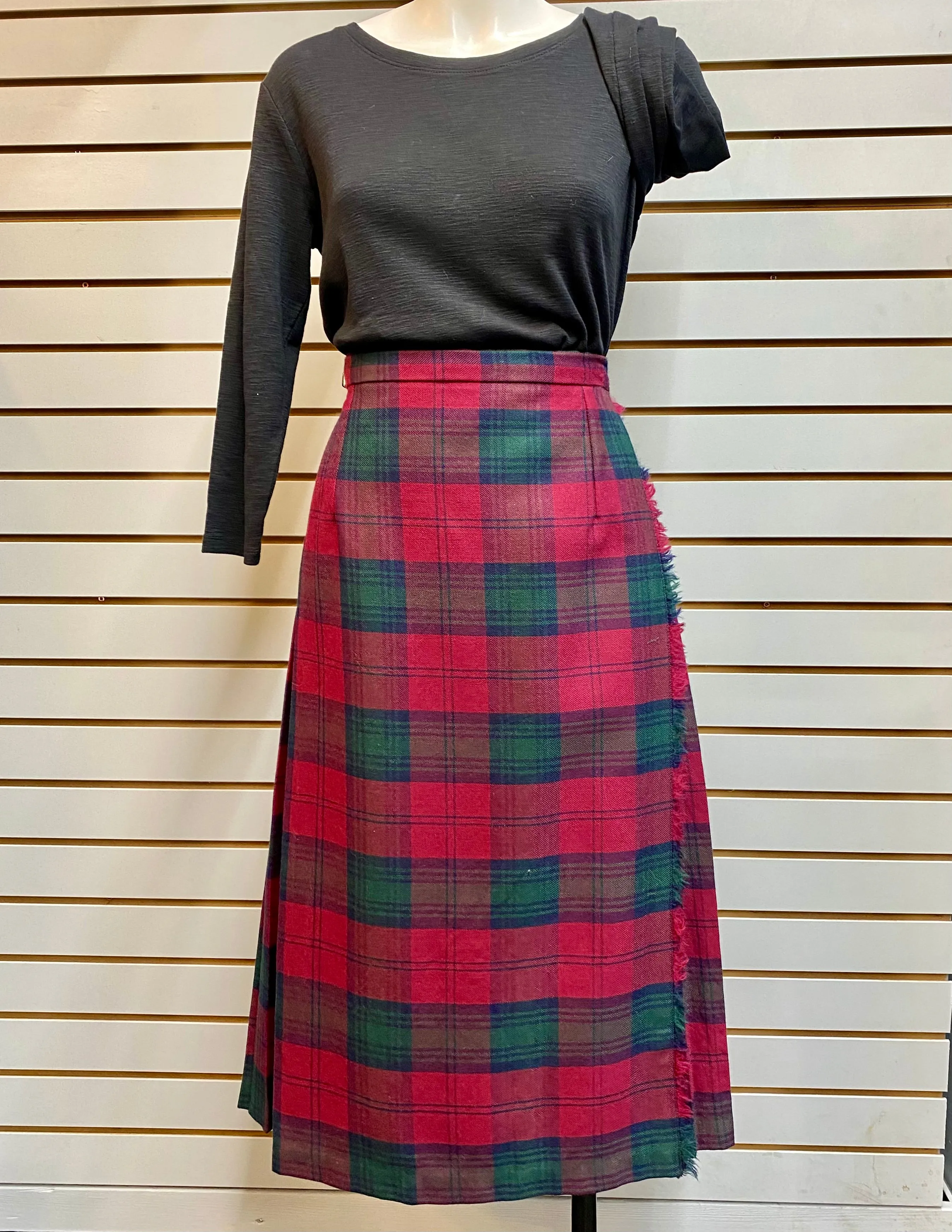 80s-90s O’Neil of Dublin Kilt