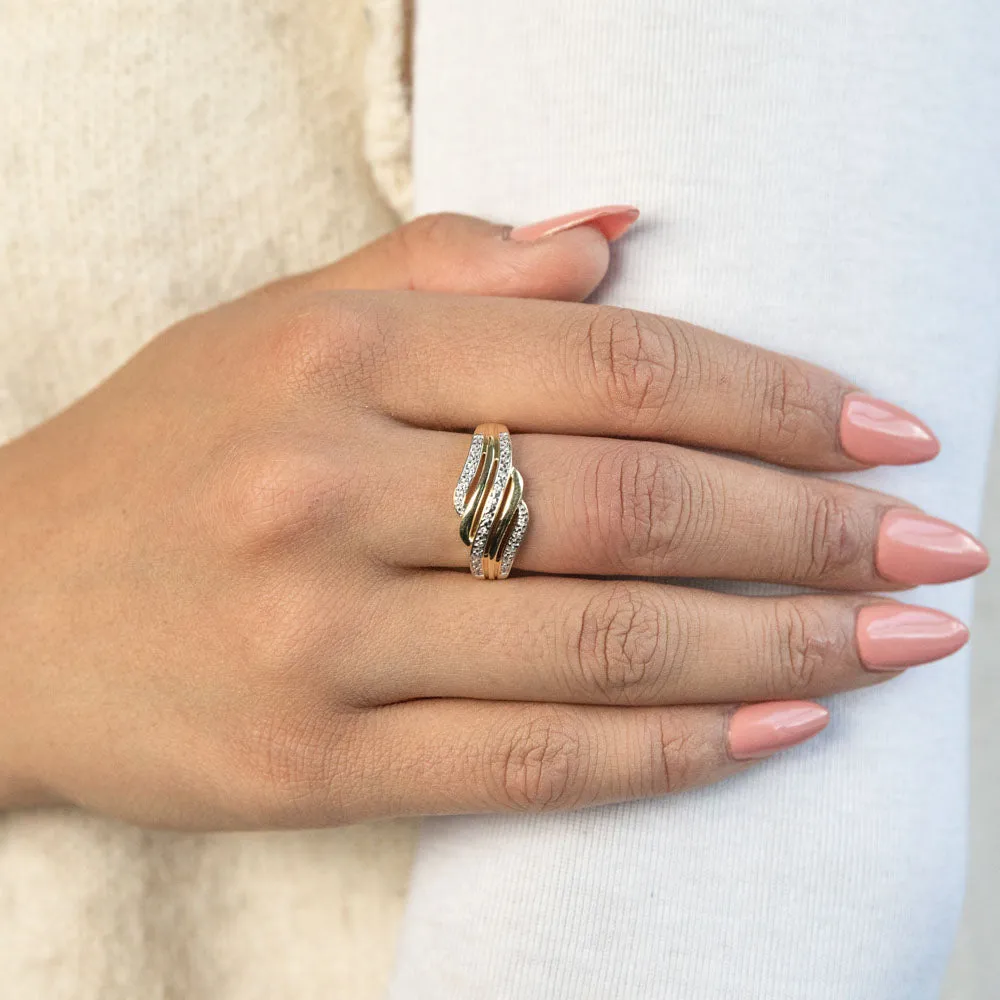 9ct Yellow Gold Diamond Ring Set with 22 Stunning Brilliant Diamonds