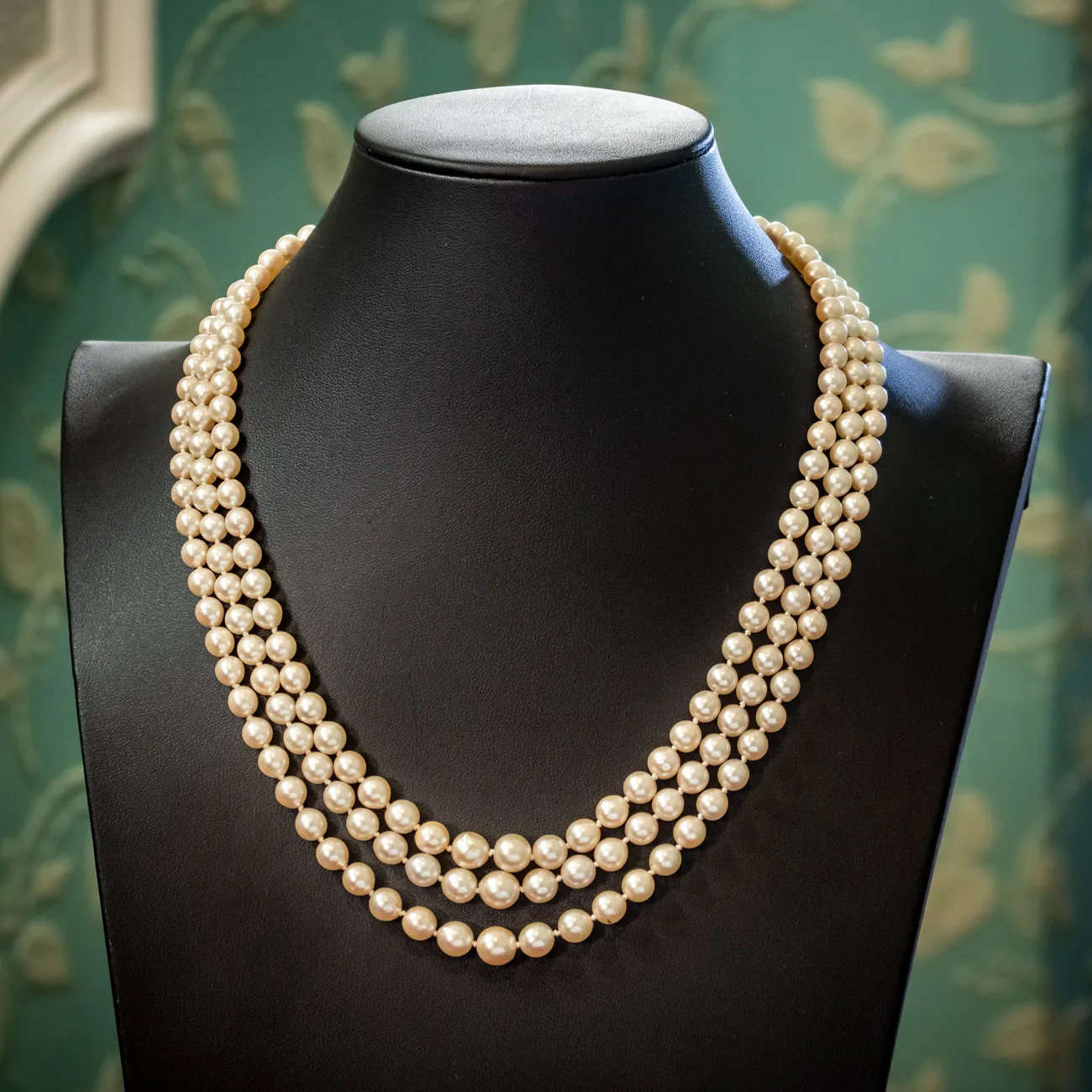 Art Deco Triple Strand Pearl Necklace Platinum Diamond Clasp