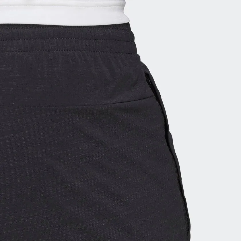 BRILLIANT BASICS SHORTS-Gd3863