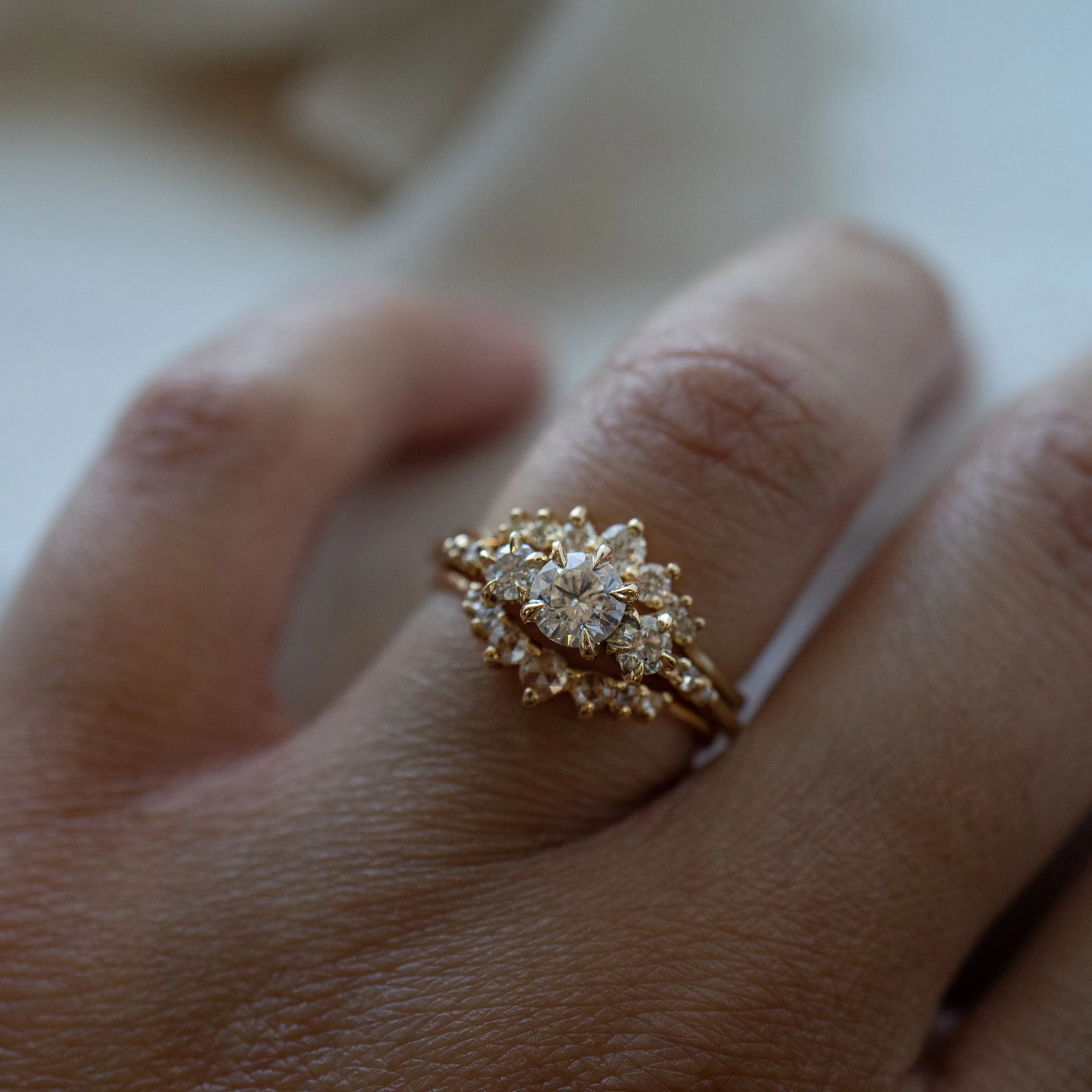 Brilliant Diamond Beacen Ring