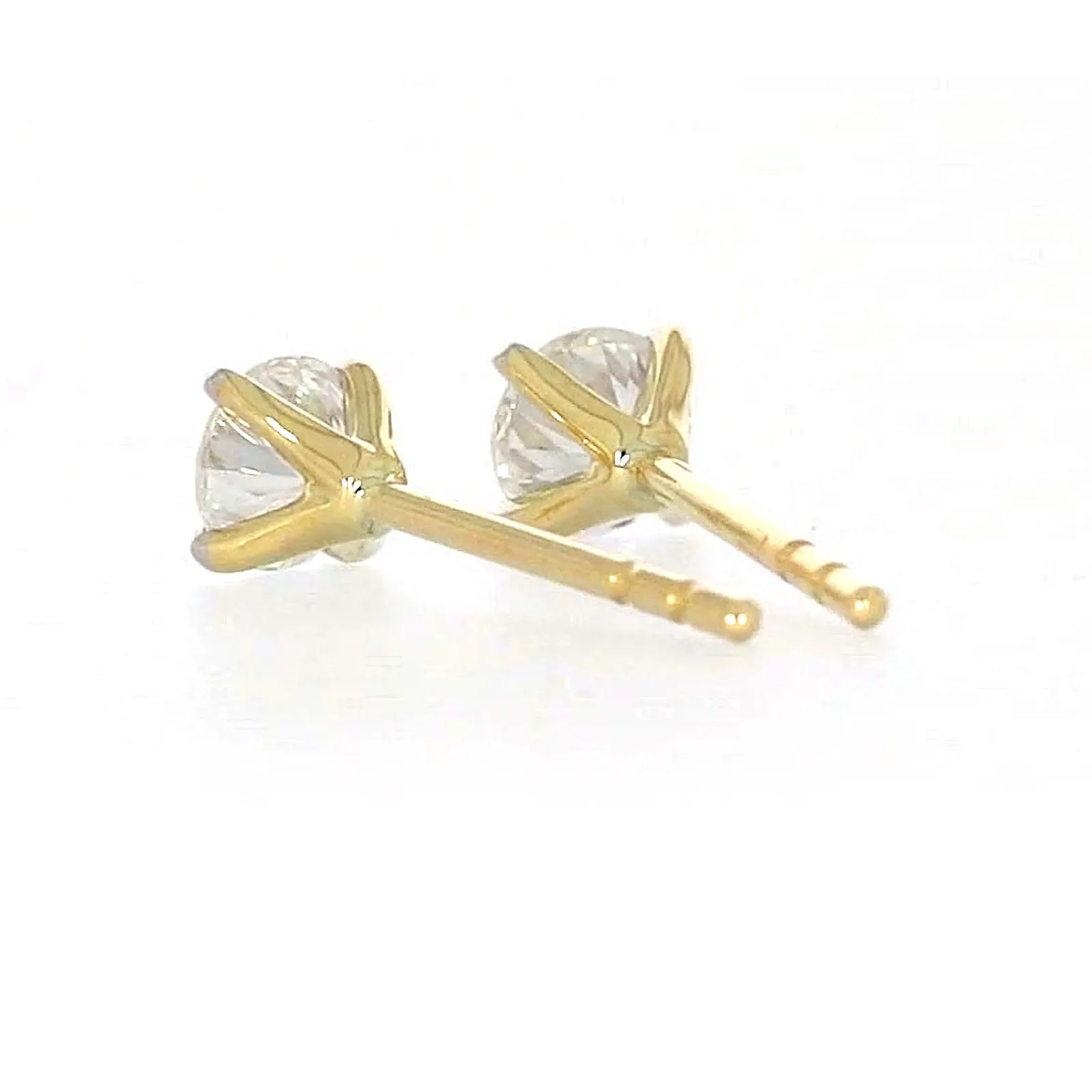 Celebration 9ct Yellow Gold Round Brilliant Cut 1/2 CARAT tw of Lab Grown Diamonds Stud Earrings