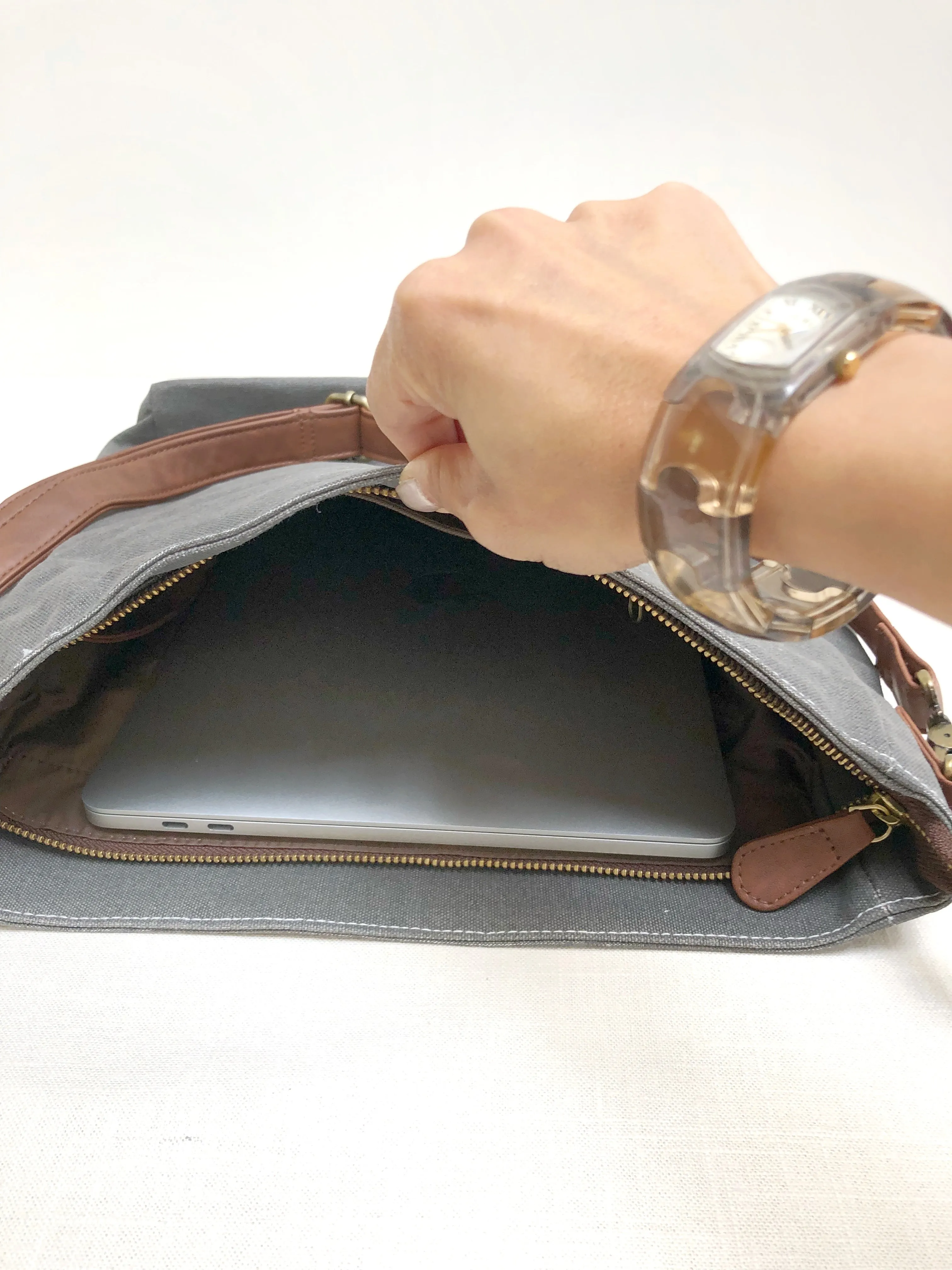 Crossbody Bag - Echo Charcoal
