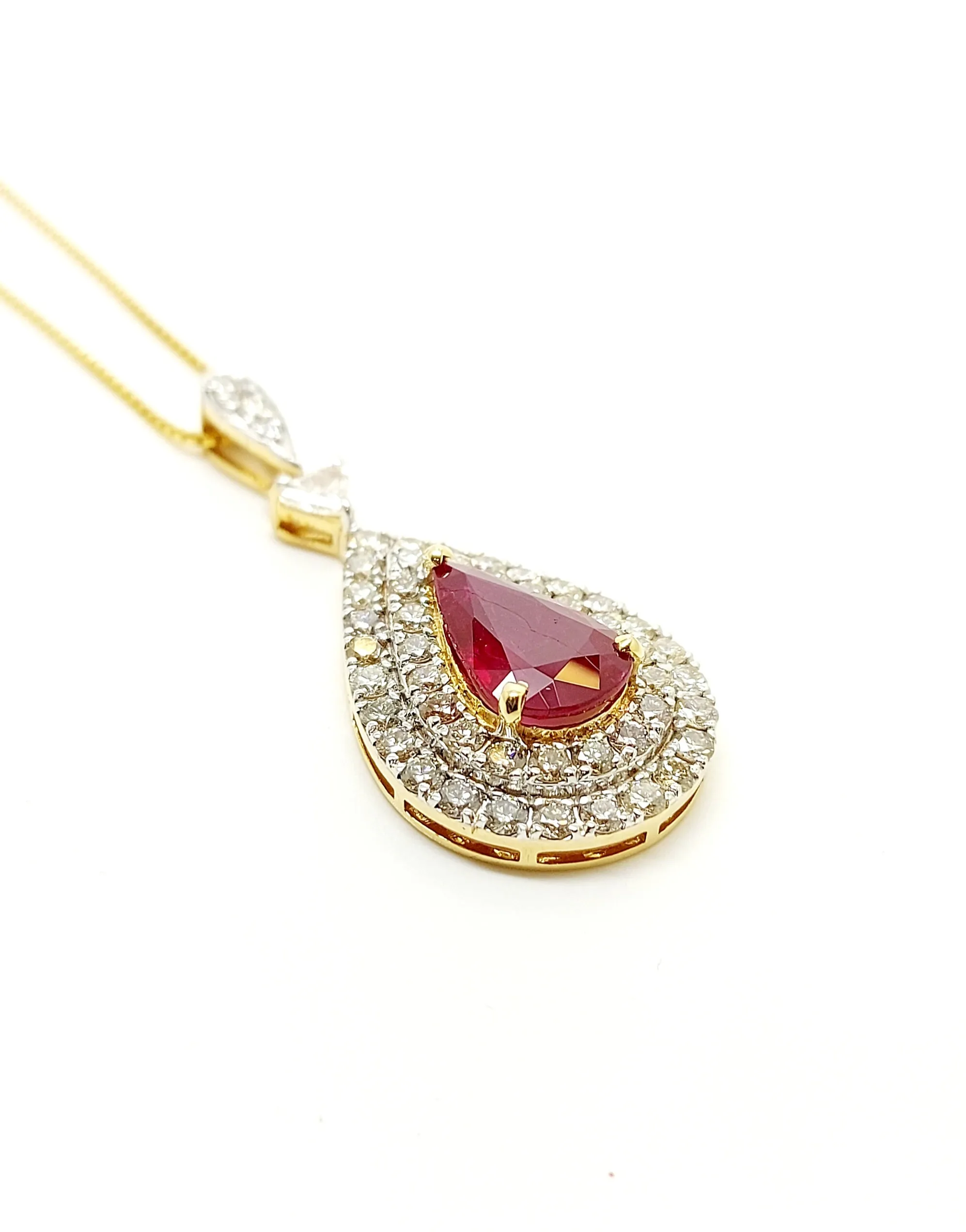 Extraordinary Collection: Ruby And Diamond Pendant In 14k Yellow Gold