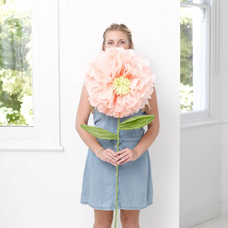 GIANT FLOWER DECORATION