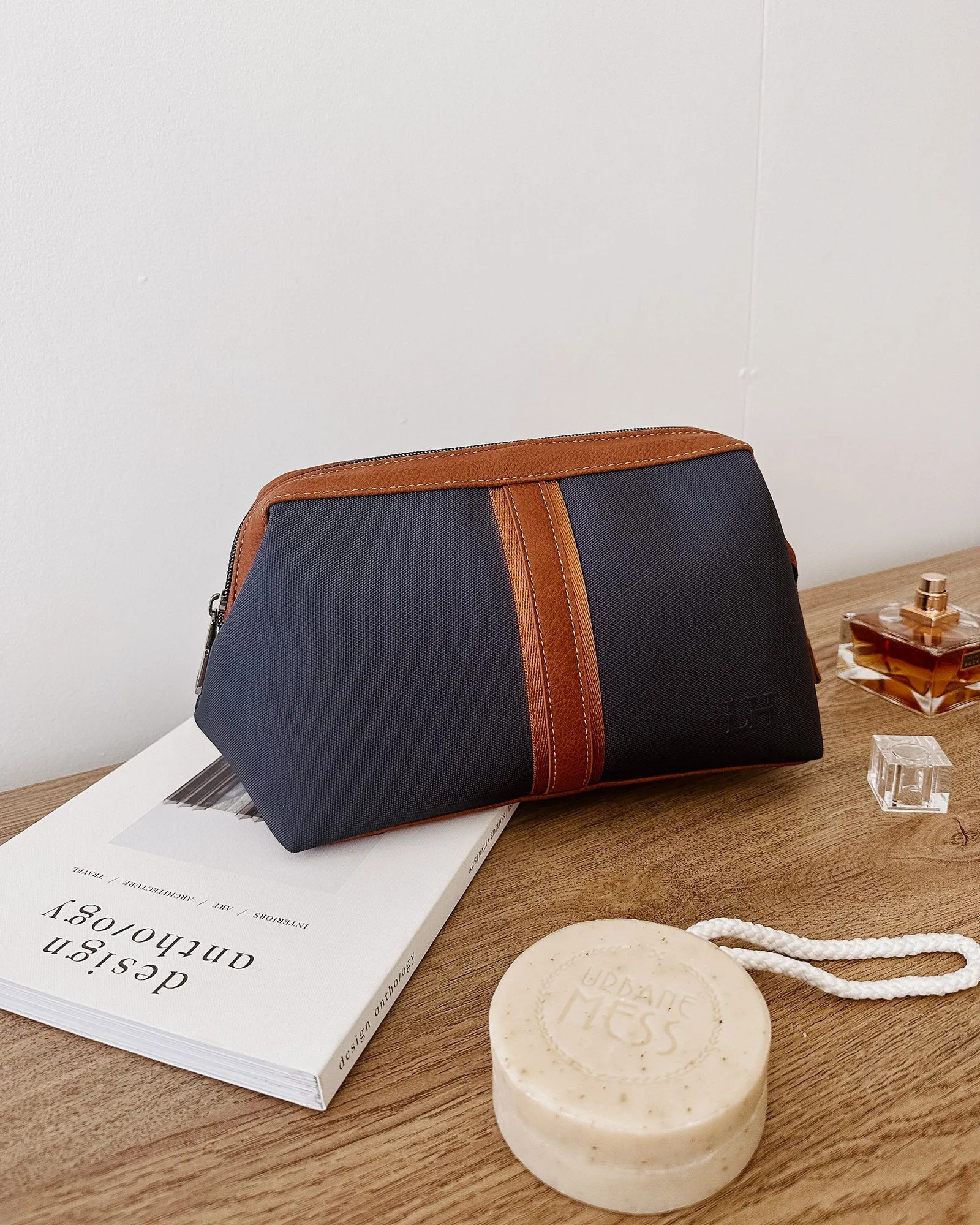 Gilbert Mens Toiletry Bag