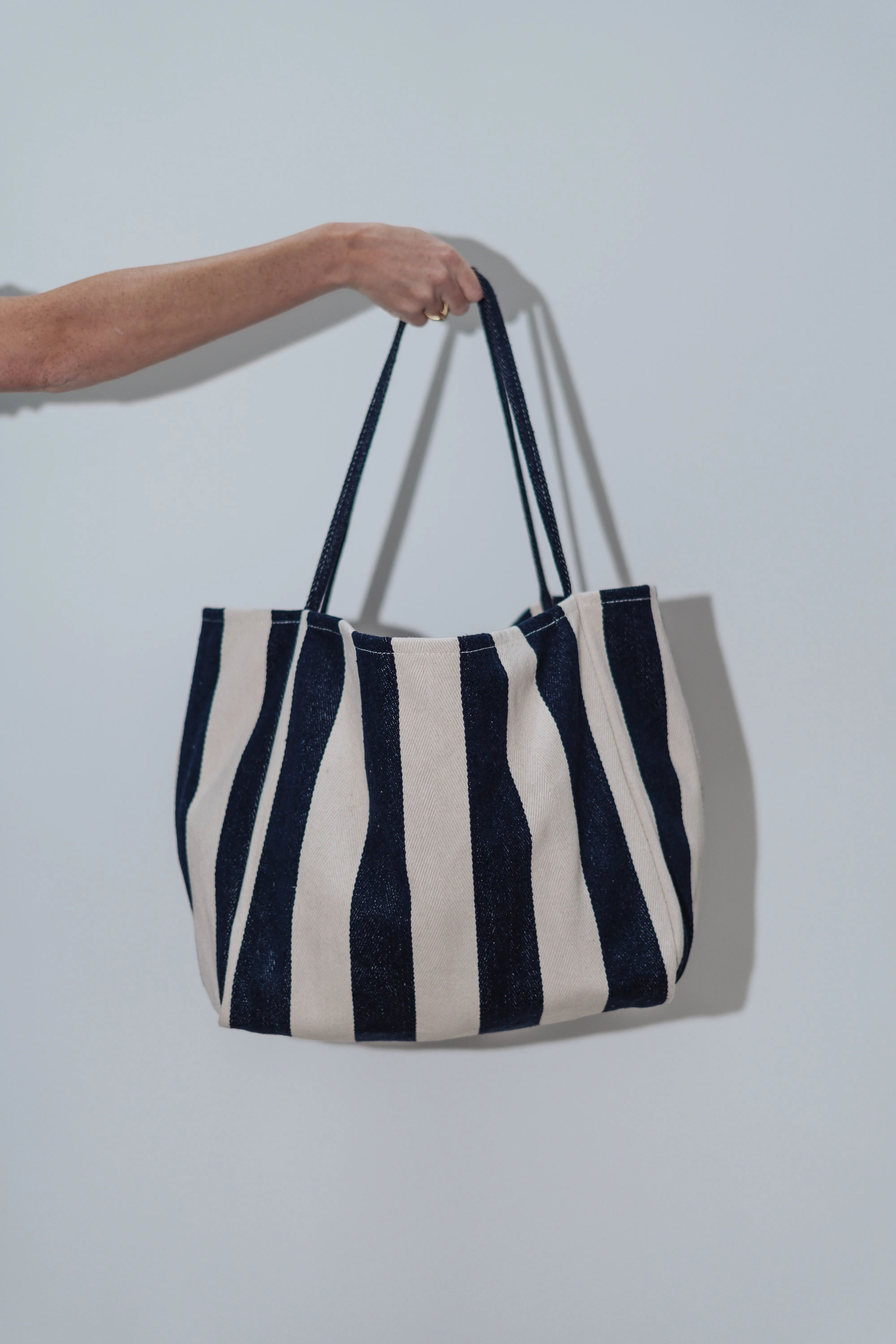 Lemon Tree Rayas Tote Bag