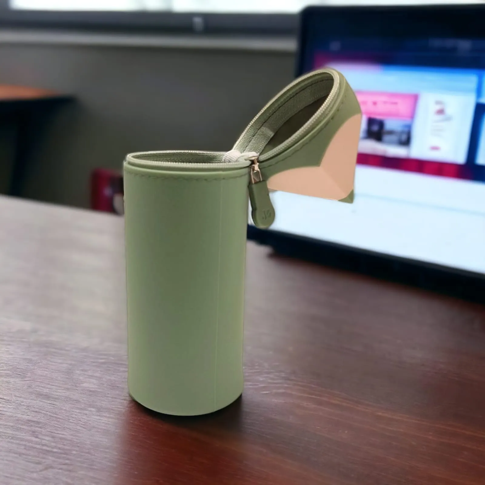 Pencil Perch Pouch.