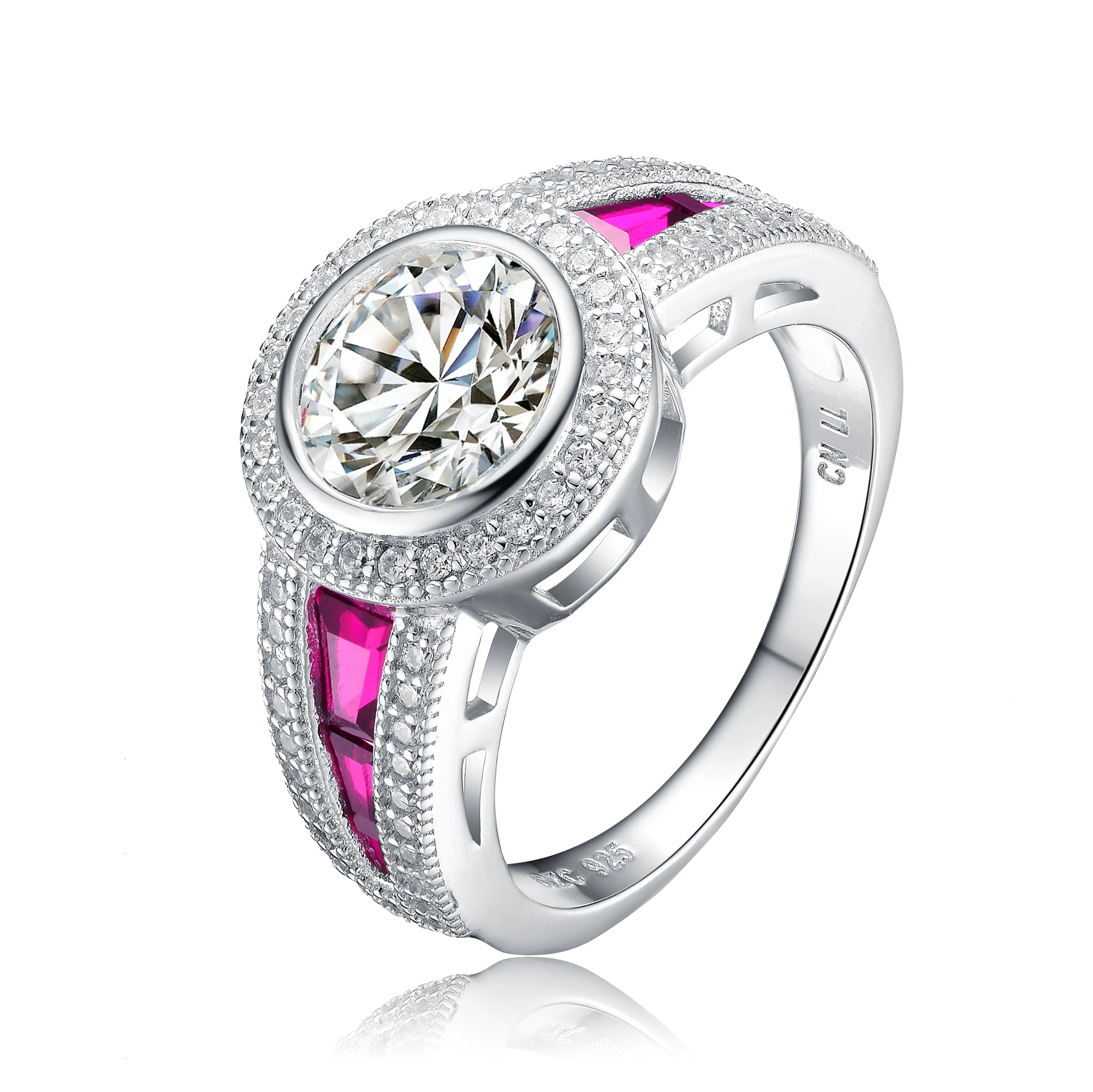 Renée Statement Halo Cluster Pave Ring