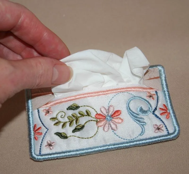 Signature Tissue Pocket