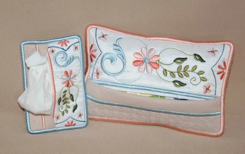 Signature Tissue Pocket