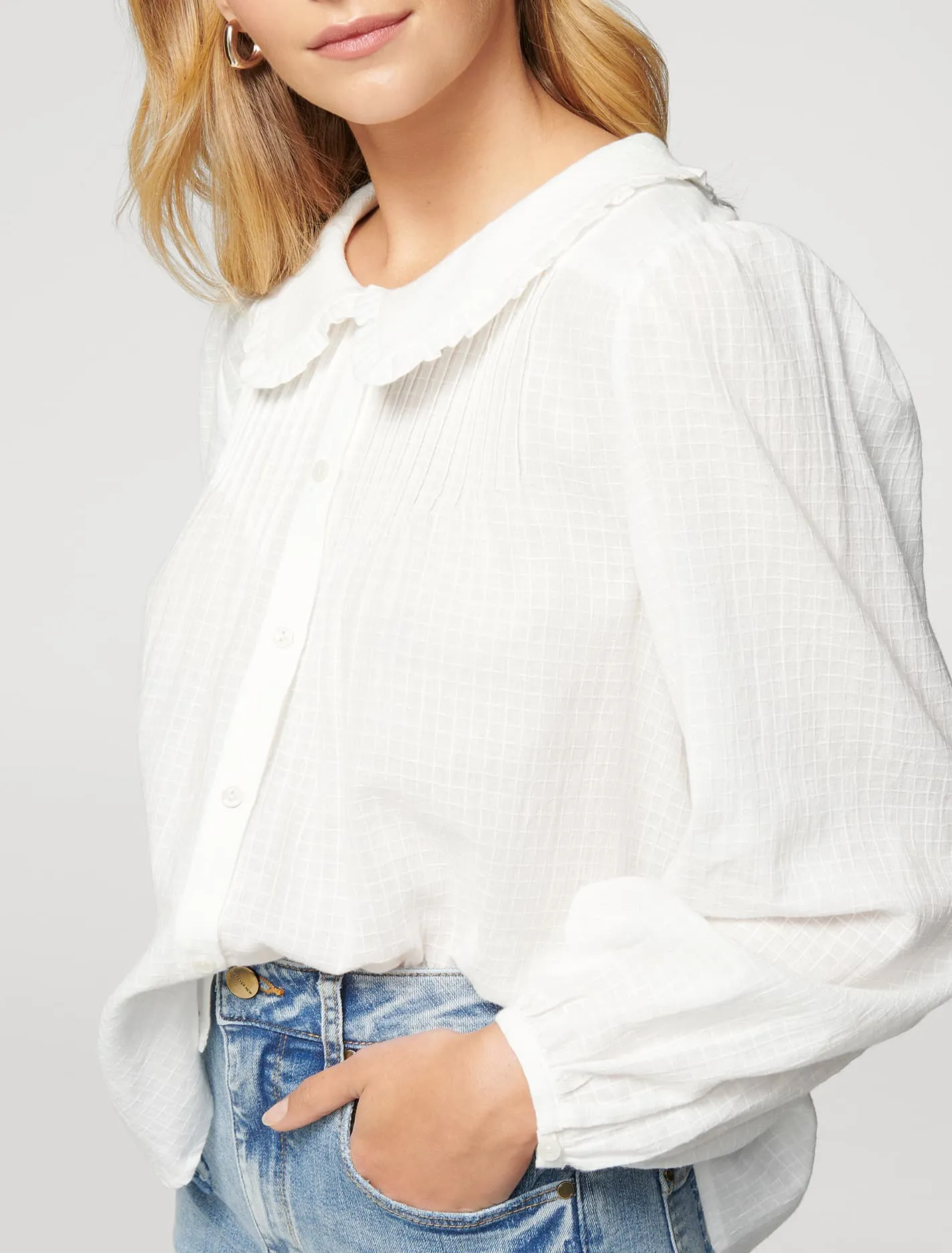 Suzzie Pintuck Collar Blouse