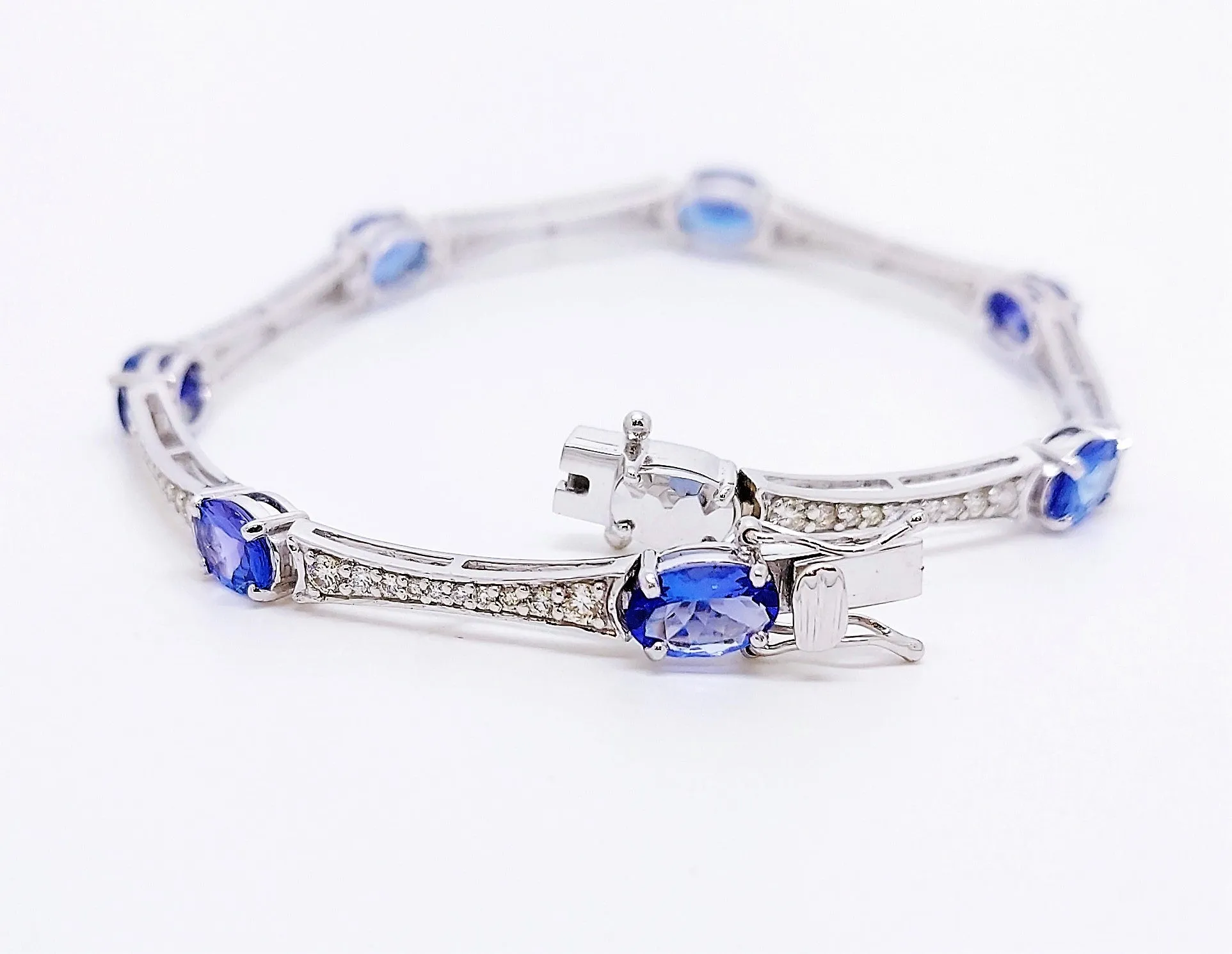 Tanzanite And Diamond Station Bracelet In 14k White Gold AD NO # 2657