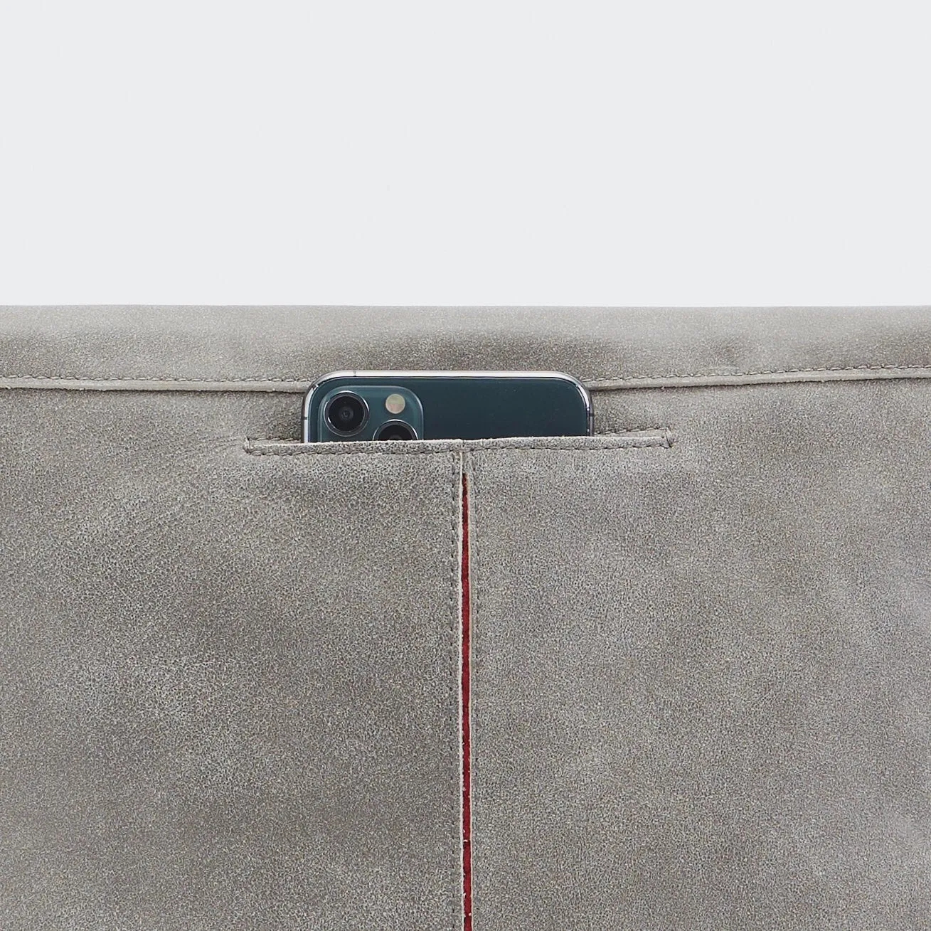 VIP Large Pew BG R Zip