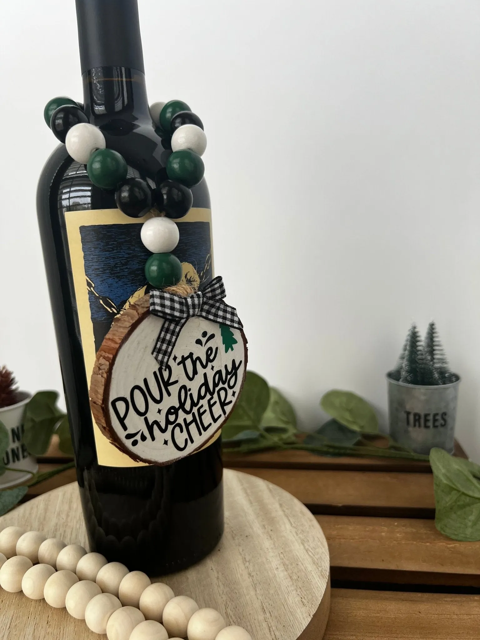 Wine Bottle Gift Hang Tag with Wood Bead - Pour the Holiday Cheer