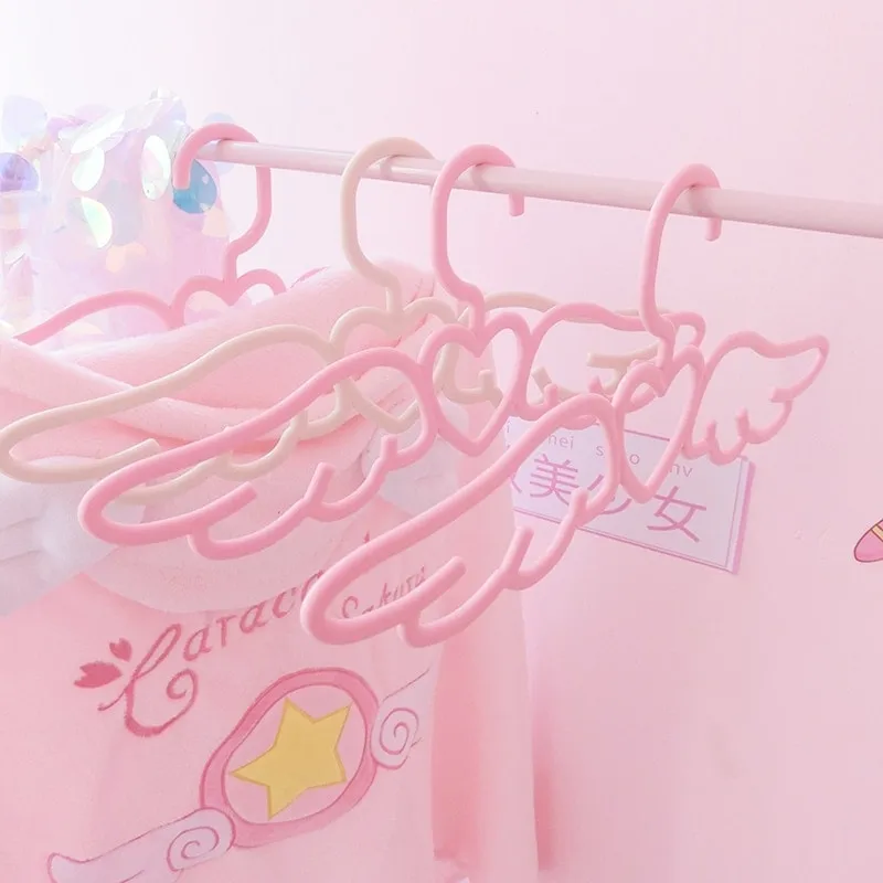 Winged Heart Hanger Set 5/10pcs